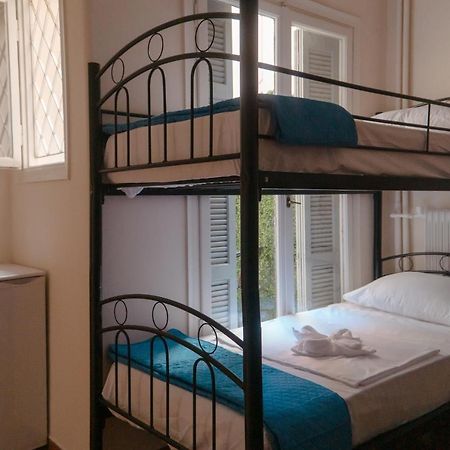 Apartment In Center Of Афины Экстерьер фото