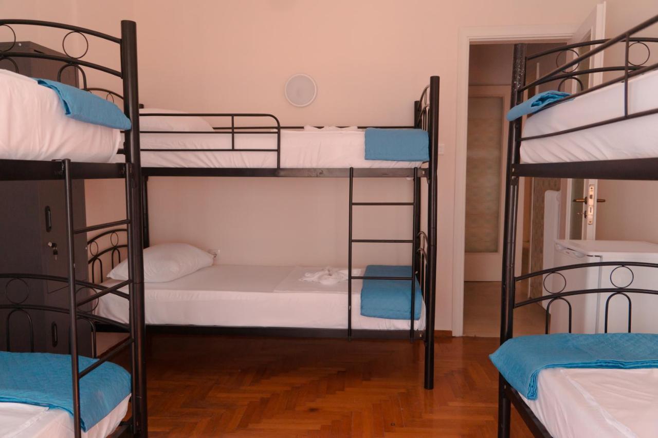 Apartment In Center Of Афины Экстерьер фото