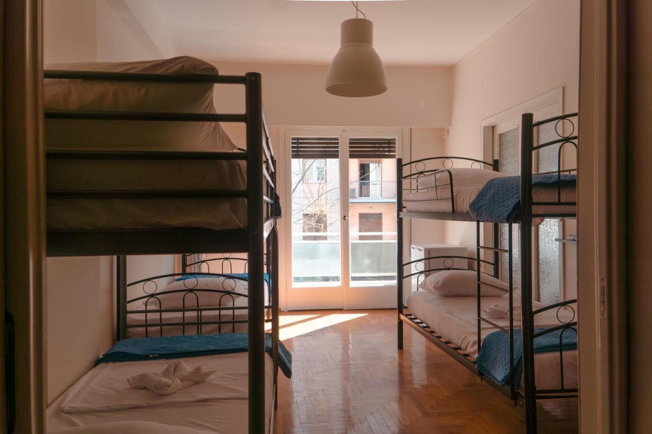 Apartment In Center Of Афины Экстерьер фото